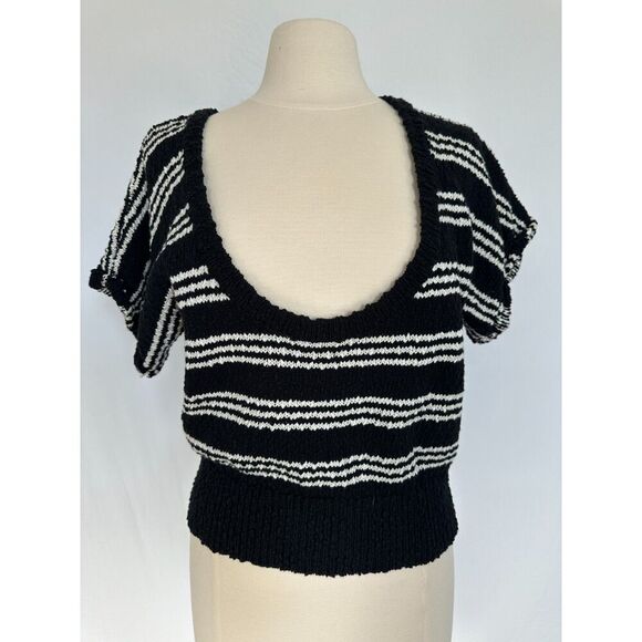 Callahan Black and White Striped Knit Top Size Medium - Picture 4 of 7